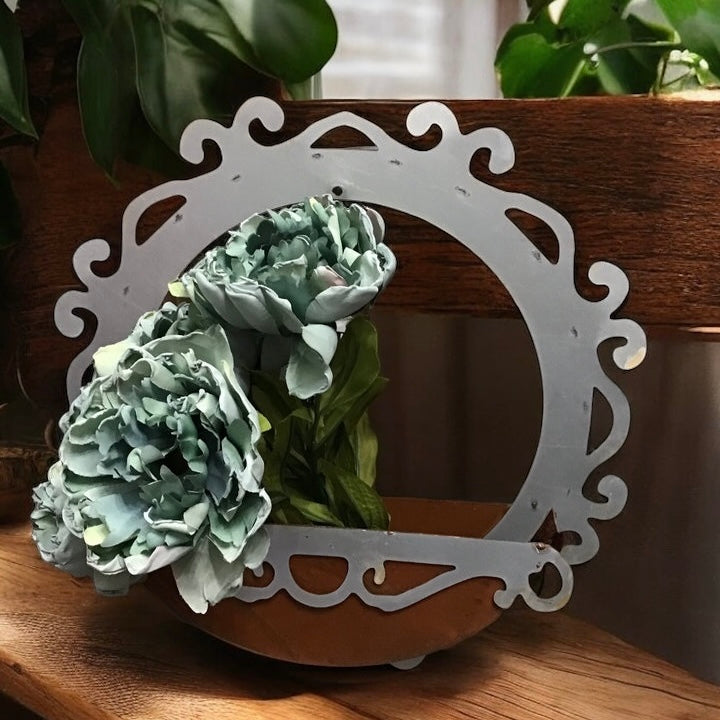 Metal Wreath Plant Holder