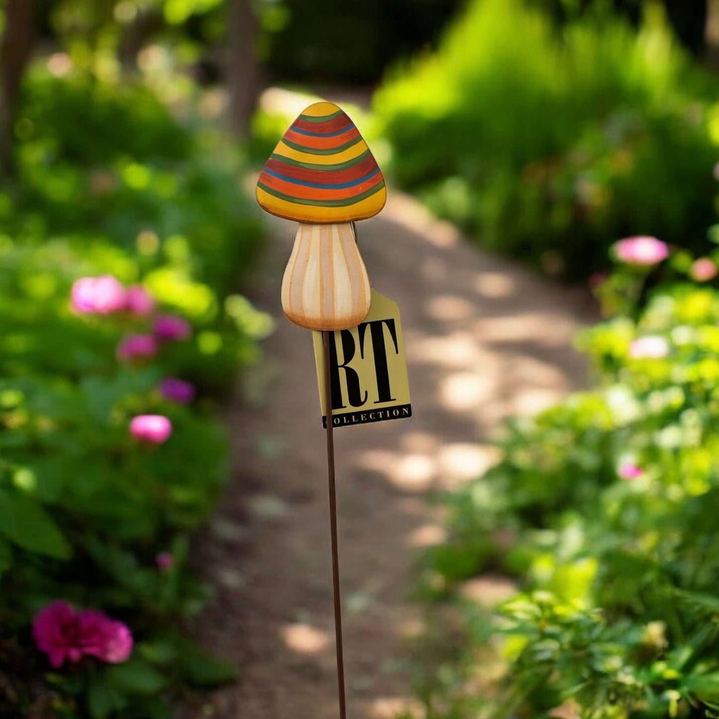 Round Top Mushroom Stakes