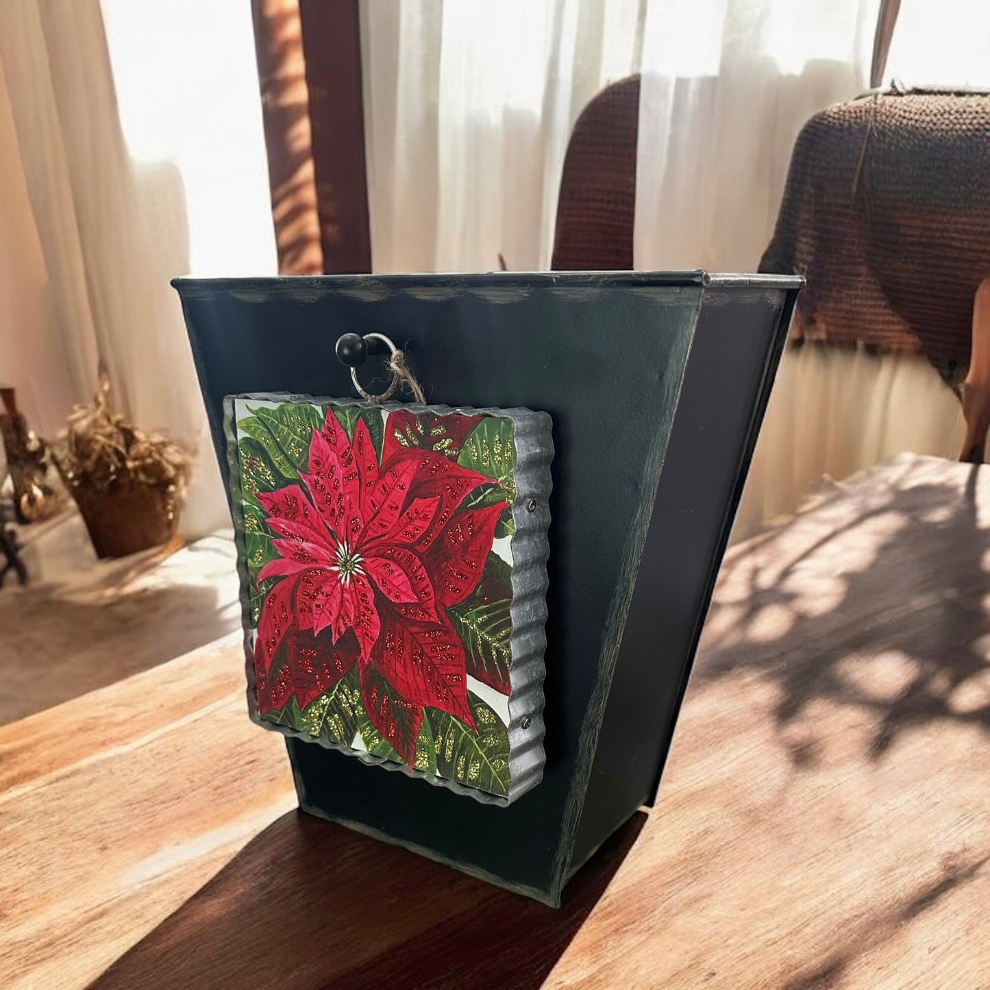 Mini Brilliant Poinsettia Charm