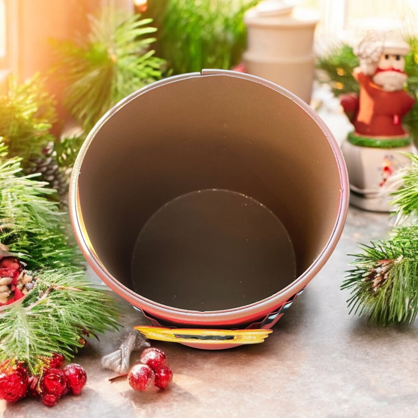 Round top Santa theme metal jar