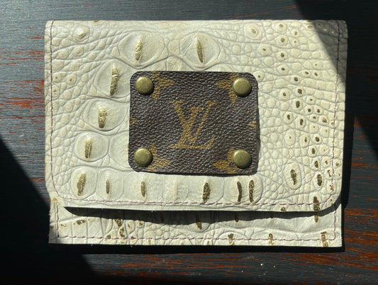 Keep it gypsy Flora gold distressed crocodile Wallet