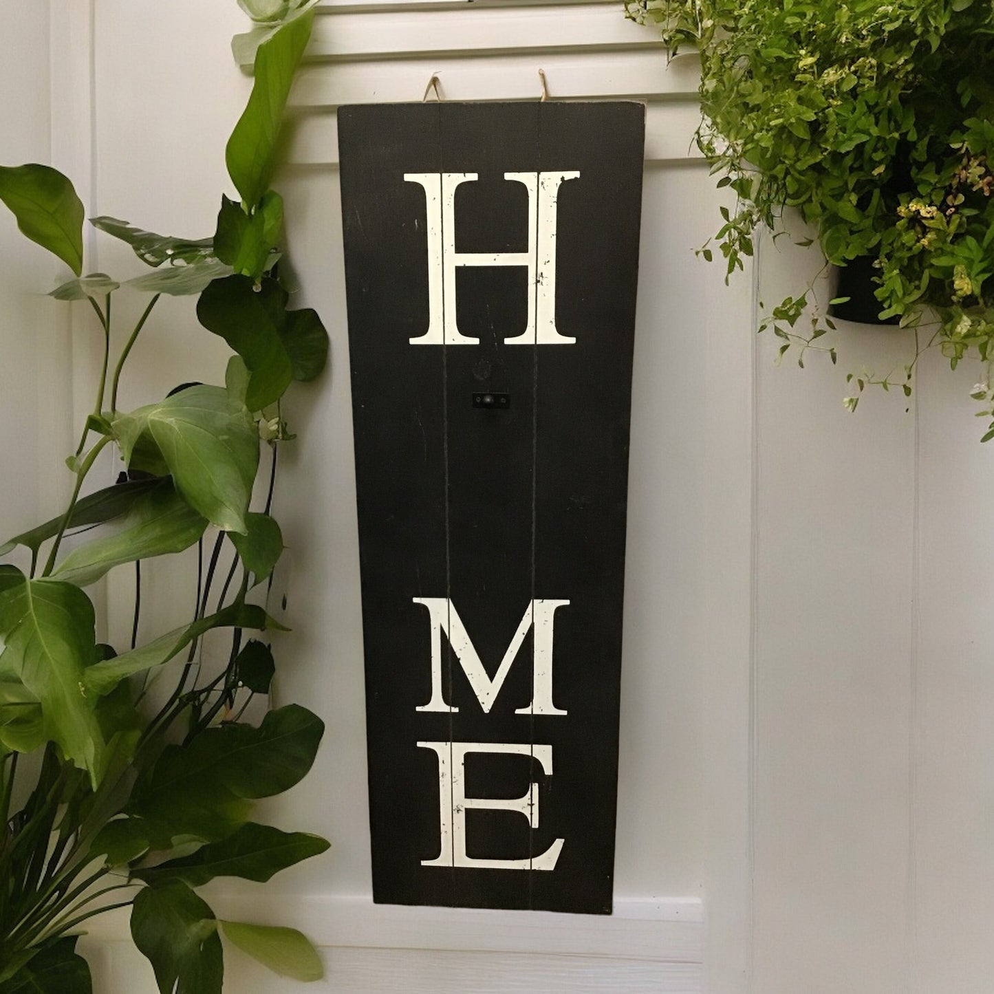 Roundtop Vertical HOME Sign