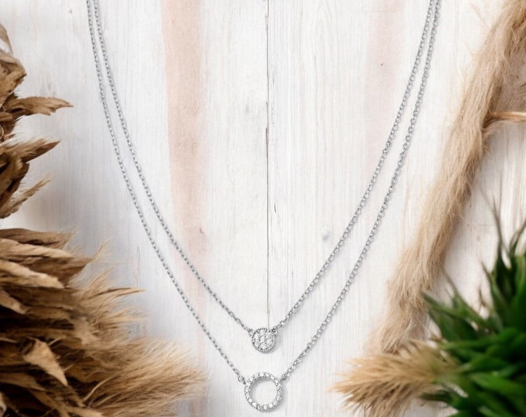 Splendid Iris Round Pave Necklace